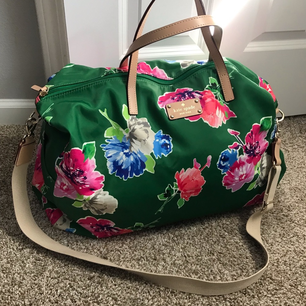 Kate spade green floral zip duffle shoulder strap